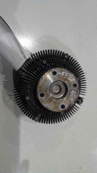 Embrague ventilador 3,3 L 96-02 PATHFINDER 8359417 Foto 1 de 4