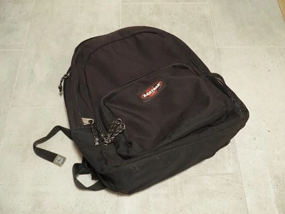 Eastpak Rucksack: 28 Liter, Schwarz, Modell Genius - Bild 1 von 4