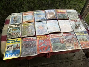 Military Modeling Magazine Lot. 26 Issues - Foto 1 di 17