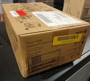Xerox 106R01389 Phaser 6280 Magenta Toner Standard Capacity - Picture 1 of 1