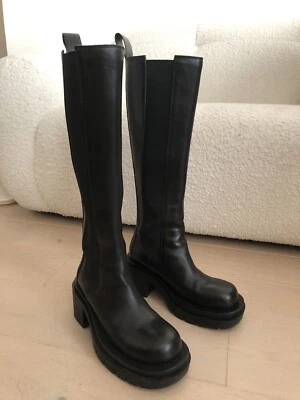 Bottega Veneta knee-high lug black leather Boots size 37 - Image 1 of 4