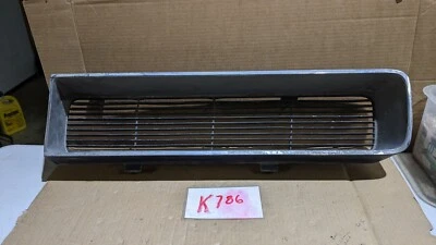 Pontiac Lemans GTO TEMPEST 1965 parrilla insertada derecha Foto 1 de 4