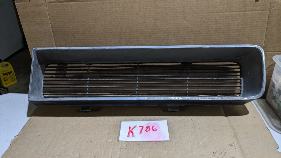 1965 PONTIAC LEMANS GTO TEMPEST GRILLE 插入右手 — 第 1/4 张图片