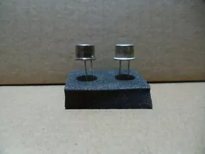 BC301+BC303 transistor audio npn/pnp - Foto 1 di 3