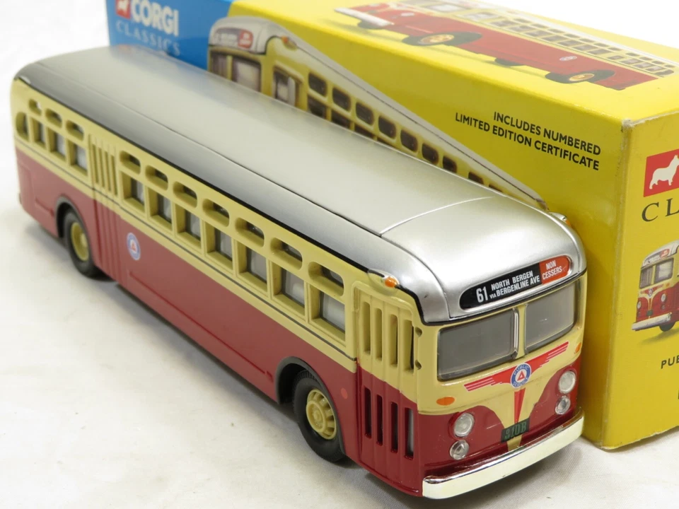 Corgi 54005 Classics Public Service GM 4502 NIB  - Image 1 of 4