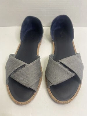 Sandalia Vince Idara Cuero D'orsay Punta Abierta Plana Torcida Talla 10 Gris Foto 1 de 4