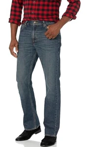 Signature by Levi Strauss & Co. Gold Label Men's Bootcut Fit Jeans, Headlands, - Picture 1 of 1