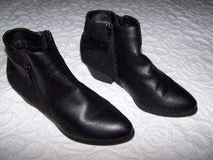 Cloudwalkers Haley 217502 Black Ankle Boots Side Zipper - Size 11W - Picture 1 of 4
