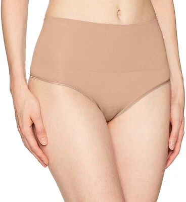 Tanga moldeadora sin costuras Yummie 238056 para mujer talla pequeña/mediana Foto 1 de 2