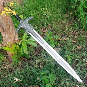 Spada Greatsword of Artorias Dark Souls in metallo pieno viene fornita con fodero - Foto 1 di 6