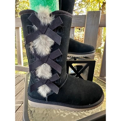 Koolaburra by UGG Black Suede Boots Tall Ribbon Bow Faux Fur Trim Size 7 - Image 1 of 4