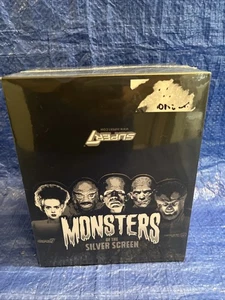 Universal Monsters Of The Silver Screen Super 7 Reaction Figures Sealed Box - Picture 1 of 4