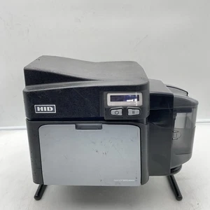 FARGO DTC4000 TERMOTRANSFEROWA PEŁNOKOLOROWA DRUKARKA KART IDENTYFIKACYJNYCH - Zdjęcie 1 z 10