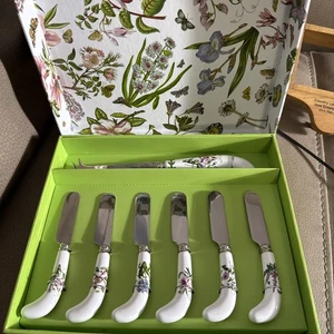 Portmeirion Jardín Botánico - Juego de 7 cuchillos para queso y 6 esparcidores NUEVO - Imagen 1 de 6