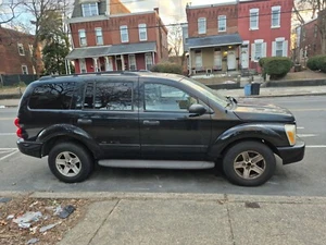 This Truck Has Gray Seets. - Picture 1 of 4