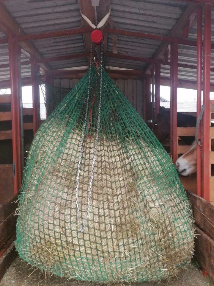 TITAN-HEUNETZ Profi-Heunetz Rundballen <150cm Titan 30mm Masche - 1,4x1,4x1,6m - 5mm Gewebe