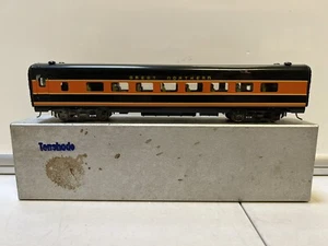 Coche de pasajeros aerodinámico de 424 latón escala HO Tenshodo excelente norte - Imagen 1 de 14