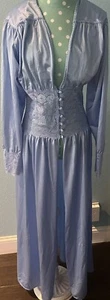 Vintage Fernando Sanchez Negligee Nightgown Robe Baby Blue Satin Lace Size Large - Picture 1 of 12