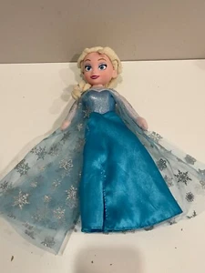 Disney Just Play Frozen Schneeprinzessin Elsa Plüschpuppe Vinyl Gesicht Stofftier 14 Zoll - Bild 1 von 3