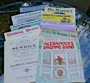 Lot of 10 Vintage SCORES of Organ/Piano Music Books 1930's song books - Picture 1 of 1