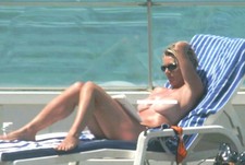 CULTISSIME :   SOPHIE DAVANT nous offre son meilleur côté !