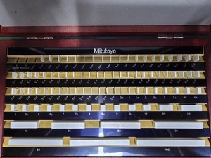 Mitutoyo 516-347 87 Piece Gage Block Set Ceramic 1 Grade - Picture 1 of 3