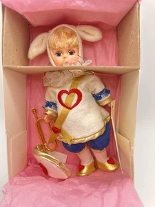 Madame Alexander 8" White Rabbit Doll #13050 w/ Original Box - Bild 1 von 13