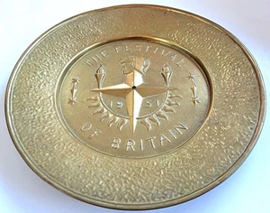 1951 ENORME 30 cm 12" Festival de Gran Bretaña Bandeja de latón Logo Abram Games - Imagen 1 de 7