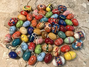 Vintage Huge Lot 65 German Erzebirge Wooden Handpainted Egg Ornaments MCM - Picture 1 of 9