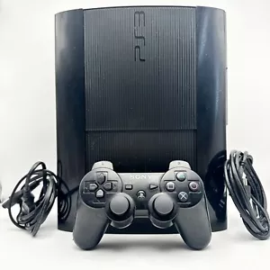 CONSOLE SONY PLAYSTATION 3 PS3 SUPERSLIM 500GB CON CONTROLLER+COMPLETA DI CAVI - Foto 1 di 7