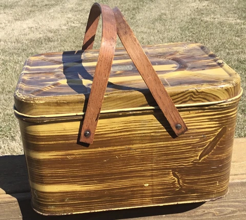Vintage Tin Metal Vented Picnin Basket w/ Faux Wood Hinged Top 14” x 10” x 8” Cover