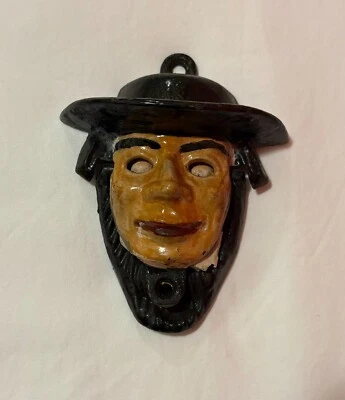 Cast Iron Amish Man Door Knocker with Moving Eyes USA Vintage 1960's - Image 1 of 4