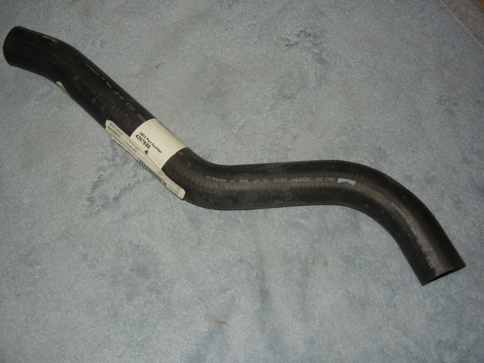 Manguera de radiador inferior SAAB 9-5 3.0 6 cilindros 4397659 Mackay 98 - 01 U Foto 1 de 4