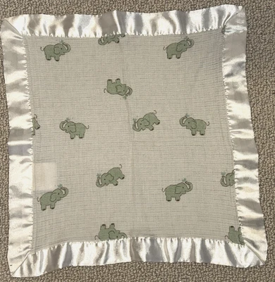 Manta de seguridad Aden + Anais blanca muselina Lovey elefante verde satinado borde sedoso Foto 1 de 4