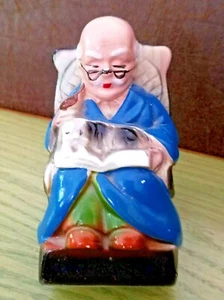 Retired Grandpa retirement rocking chair bank, Made in Japan, Vintage 4" x  2.5" - Imagen 1 de 6