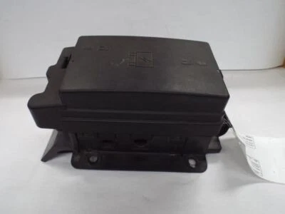 Fuse Box Engine Fits 06 ENVOY 466908 - Image 1 of 4