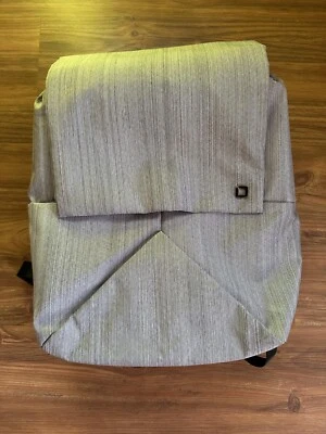 Dicota Code Backpack • für Notebooks bis 13"/33 cm • Rucksack - Bild 1 von 4