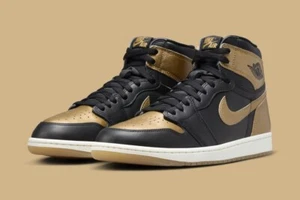 Nike Air Jordan 1 High OG Black Metallic Gold DZ5485-071 Men’s Shoes NEW - Picture 1 of 11