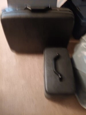 Samsonite luggage (2) Piece set: 22" Suitcase and 14" Overnight Case 3600 Series - Image 1 of 4