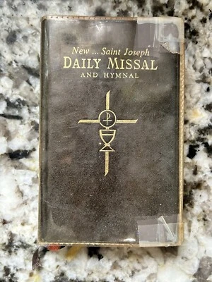 St Joseph Daily Missal Hymnal 1968 New Revised Liturgy - Image 1 of 4