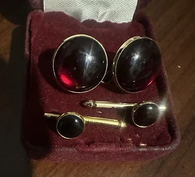 Two Pairs VTG SWANK Spring Loaded Design Mens Shirt Tux Studs Jewelry Ruby Red - Image 1 of 4