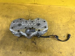 2004 Ski-doo MXZ 600 Cylinder Head     82 - Picture 1 of 4