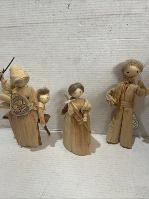 Lote de 3 muñecas de cáscara de maíz hechas a mano en muy buen estado Dama Nalgadas Niño, Niña, Hombre Checoslovaquia Foto 1 de 4