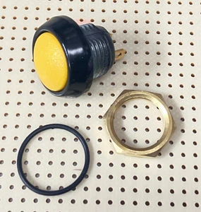 Yellow Round Push Button 125mA Gold SPNO Switch Momentary IP67 Sealed - Picture 1 of 5