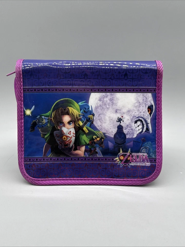 Nintendo 3DS - The Legend Of Zelda Majoras Mask 3D - Estuche de Transporte Púrpura Foto 1 de 4