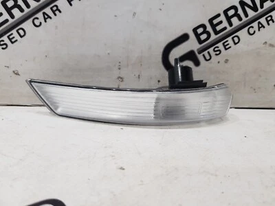 Genuine Ford Focus MK3 2010-2017 Front Left Side Wing Mirror Indicator 1538488 - Image 1 of 4