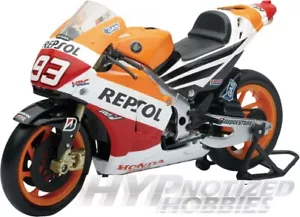 NEW RAY 1:12 2015 HONDA REPSOL RC-V MARC MARQUEZ ORANGE 57753 - Picture 1 of 2