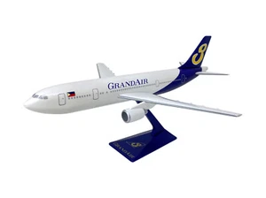 Flight Miniatures Grandair Philippines Plane A300B4 1:200 Scale Model Airplane - Picture 1 of 3