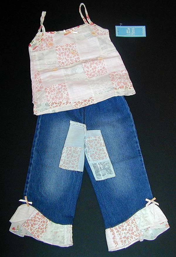 NOVO COM ETIQUETAS LITTLE MASS Peaches & Cream Patchwork 3D Flower Top Ruffles Jeans 2 peças Conjunto 6x - Imagem 1 de 1