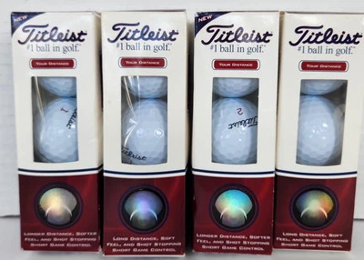 Titleist Tour Distance 白色柔软感觉短游戏控制高尔夫球 1-3 件装盒 — 第 1/4 张图片